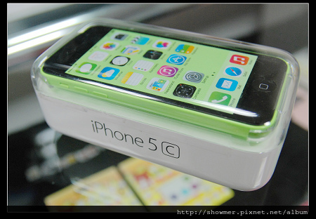 Apple iPhone 5C 亮綠開箱