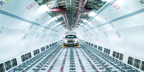 Mercedes-Benz 全新 S-Class，帶給你豪華五感體驗