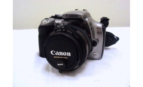 1579315-canon-eos-300d-digital-camera-ds6041-0 copy