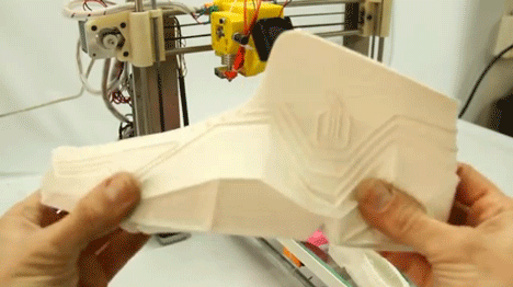 3D-printed-shoes-by-Recreus-scrunch-up-to-fit-into-pockets_dezeen