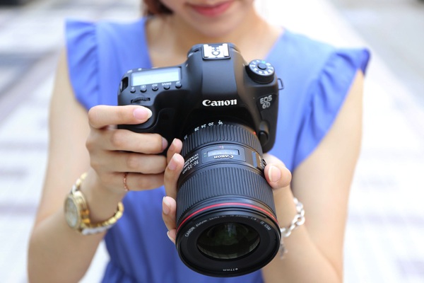 IS功能L級超廣角變焦鏡頭，全新Canon EF 16-35mm f4L IS USM台灣正式銷售 copy