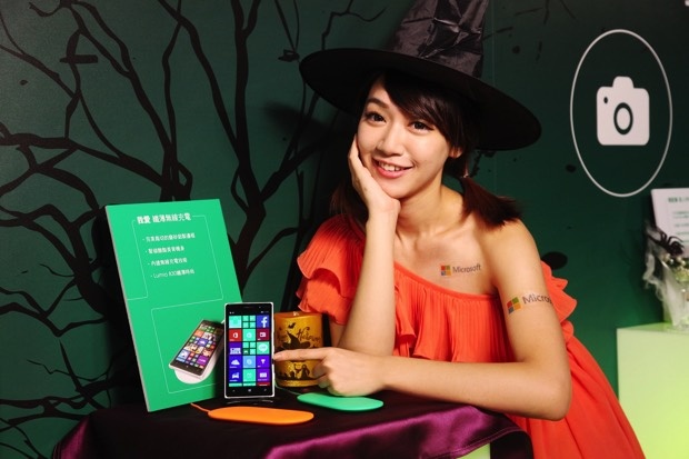 萬聖女巫施魔法讓 Lumia 830 在台上市
