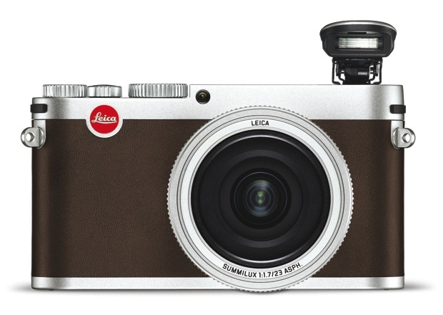 Leica X_silver_front_int. flash