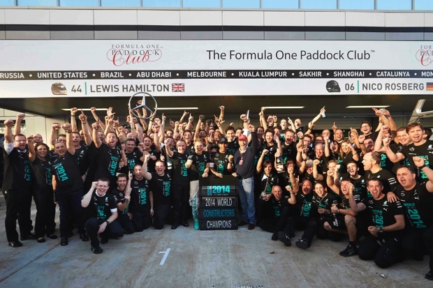Mercedes-AMG Petronas 穩當入袋2014 F1 車隊世界冠軍 copy