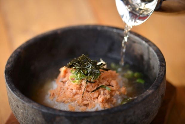 2014鮭魚石鍋茶漬拌飯