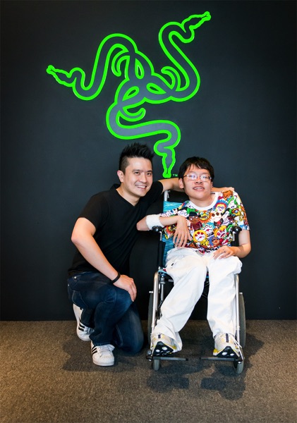 Razer 執行長暨創意總監陳民亮（Min-Liang Tan）與ALS患者粉絲會面 copy