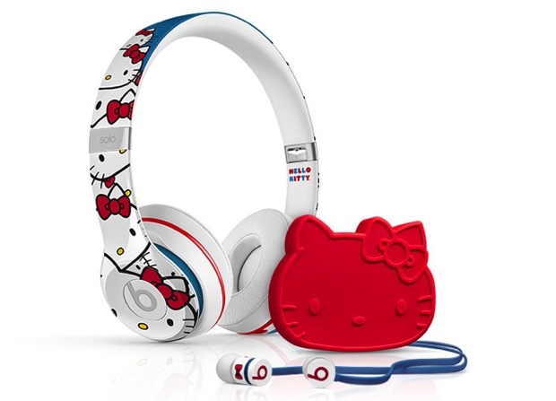 Kitty 迷又要準備失血了，Beats 推出耶誕及跨年限定版 Hello Kitty 耳機！