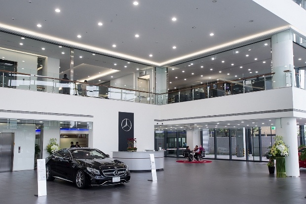 Mercedes-Benz展示中心展現當代奢華風範