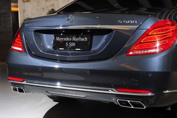 Mercedes-Maybach-7 copy