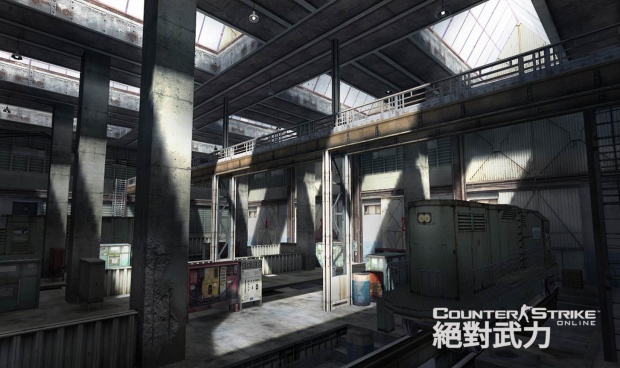 02-「火車車庫」佈滿眾多廢棄機具與鋼樑，壟罩著極致肅靜的詭異氛圍