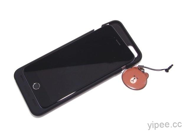 mophie iPhone 6 Plus 背蓋式行動電源  9