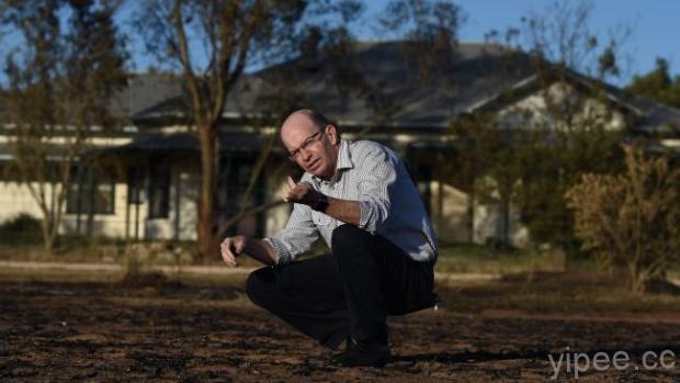 手機成救星！澳洲教授透過 App 遙控，在森林大火中保住房屋和財產！