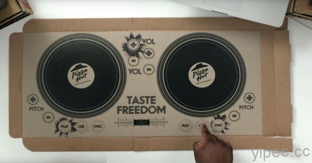 Pizza Hut 全球首款披薩紙盒做的 DJ 混音器！