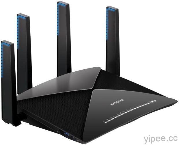 NETGEAR「夜鷹 X10 R9000 智能 WiFi 路由器」，支援 802.11ad 極速 WiFi 與 10GbE 網路埠口