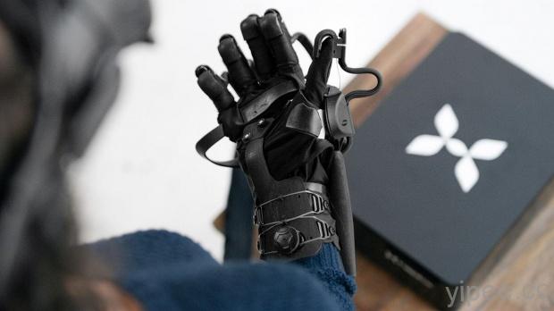 HaptX 手套讓你在 VR 世界體驗水流、風吹的真實觸感