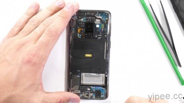 國外達人將 SAMSUNG Galaxy S9 改為全透明機背
