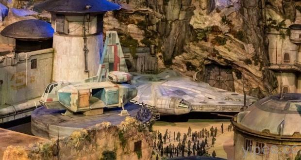 迪士尼《星際大戰》主題樂園興建中，空拍機帶你先睹為快！