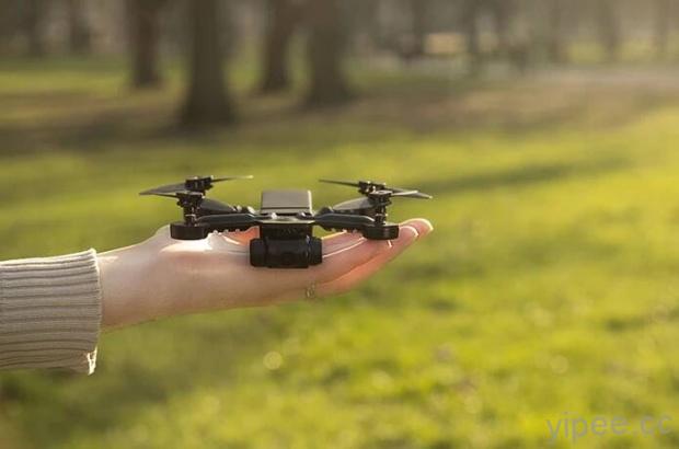 英國開發的迷你無人機 Micro Drone 4.0，具備自動懸停、智慧拍攝和手上降落功能
