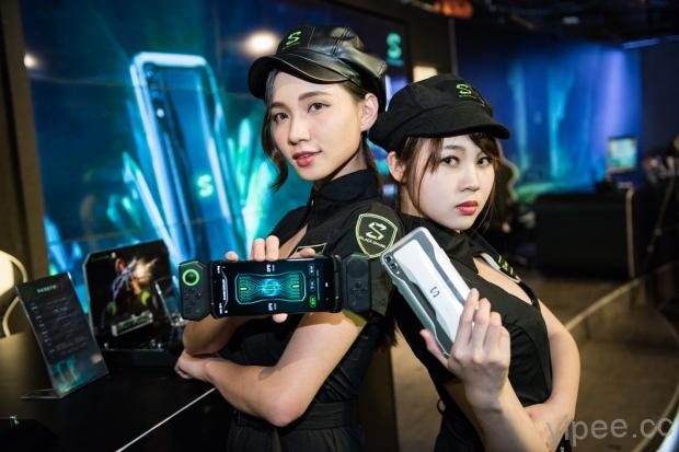 黑鯊 2 遊戲手機即將在台灣上市，支援  AI 遊戲引擎、Fast Finger 及 Magic Press 技術