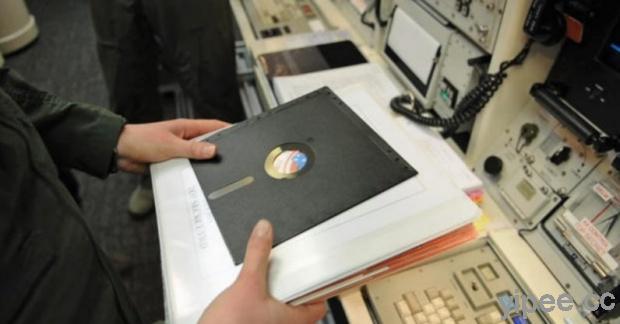 美核武系統 8 吋磁碟片用了40年，才改用 SSD 硬碟控制飛彈發射
