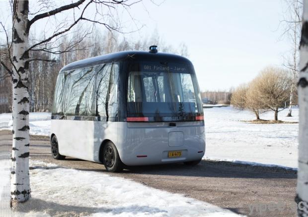 Muji 無印良品研發自駕巴士 GACHA，接送芬蘭城市市民