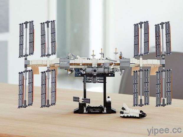 慶祝國際太空站 20 年！樂高 LEGO 發表 IDEAS 系列巨大的 ISS 國際太空站模型