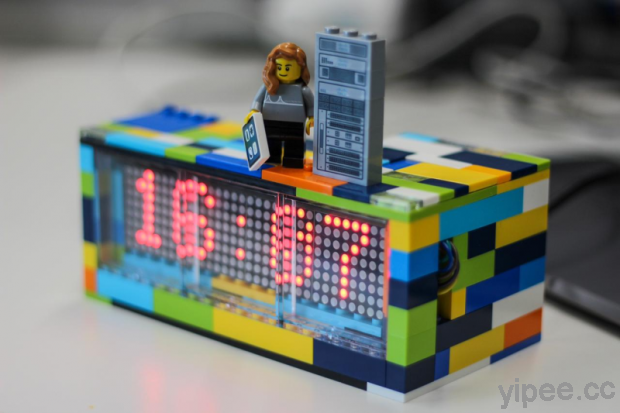 超可愛的 Lego 樂高積木 LED 數字電子鐘