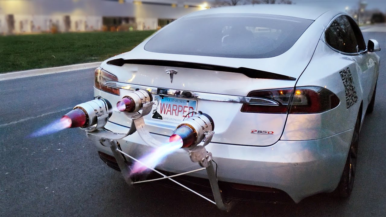 特斯拉 Tesla Model S 加裝 3 個噴射引擎，猜猜速度會增加多少？