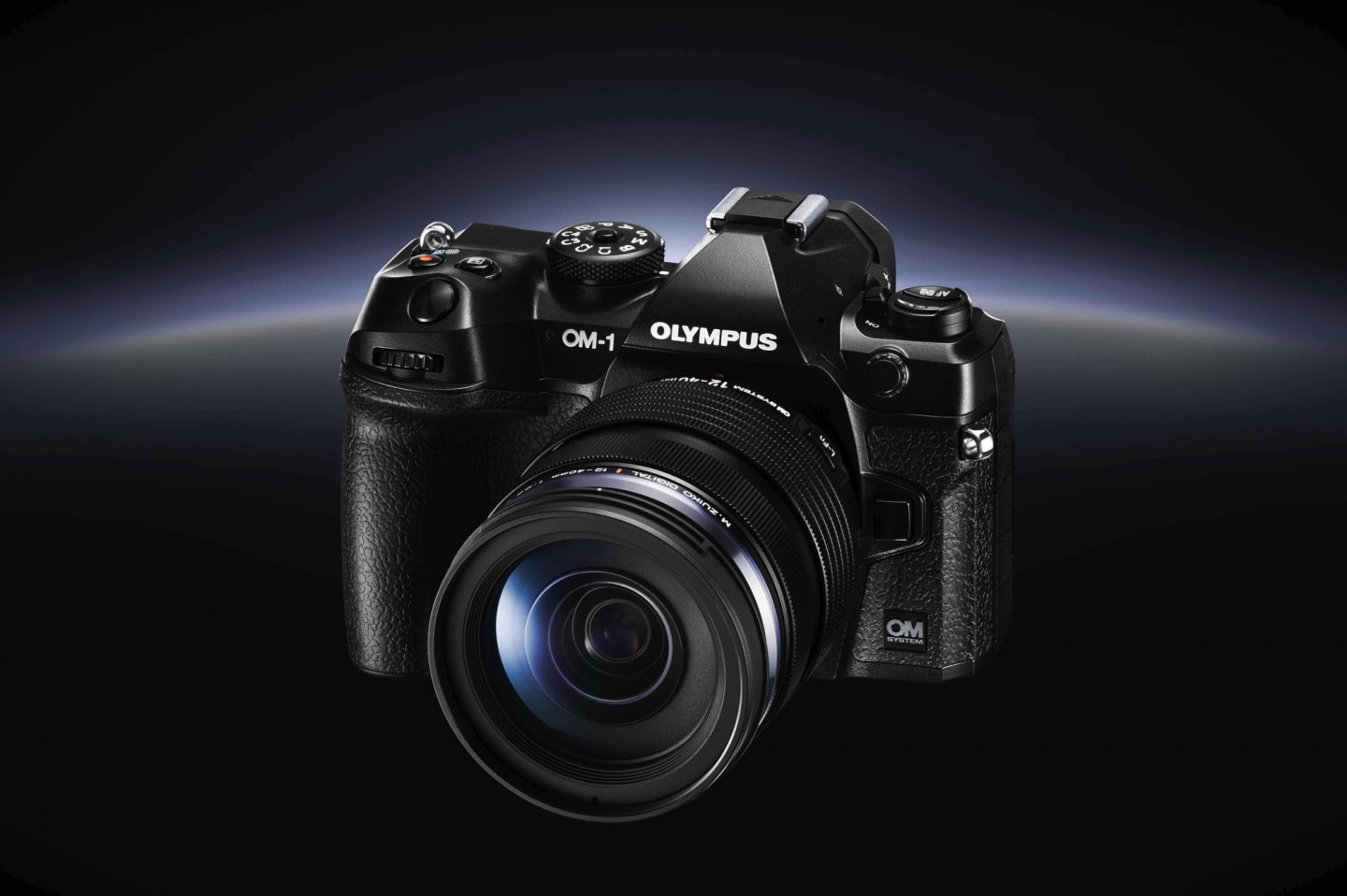 OM Digital Solutions 推出 OM SYSTEM OM-1 專業旗艦單眼相機，支援最大 50 fps 連續拍攝