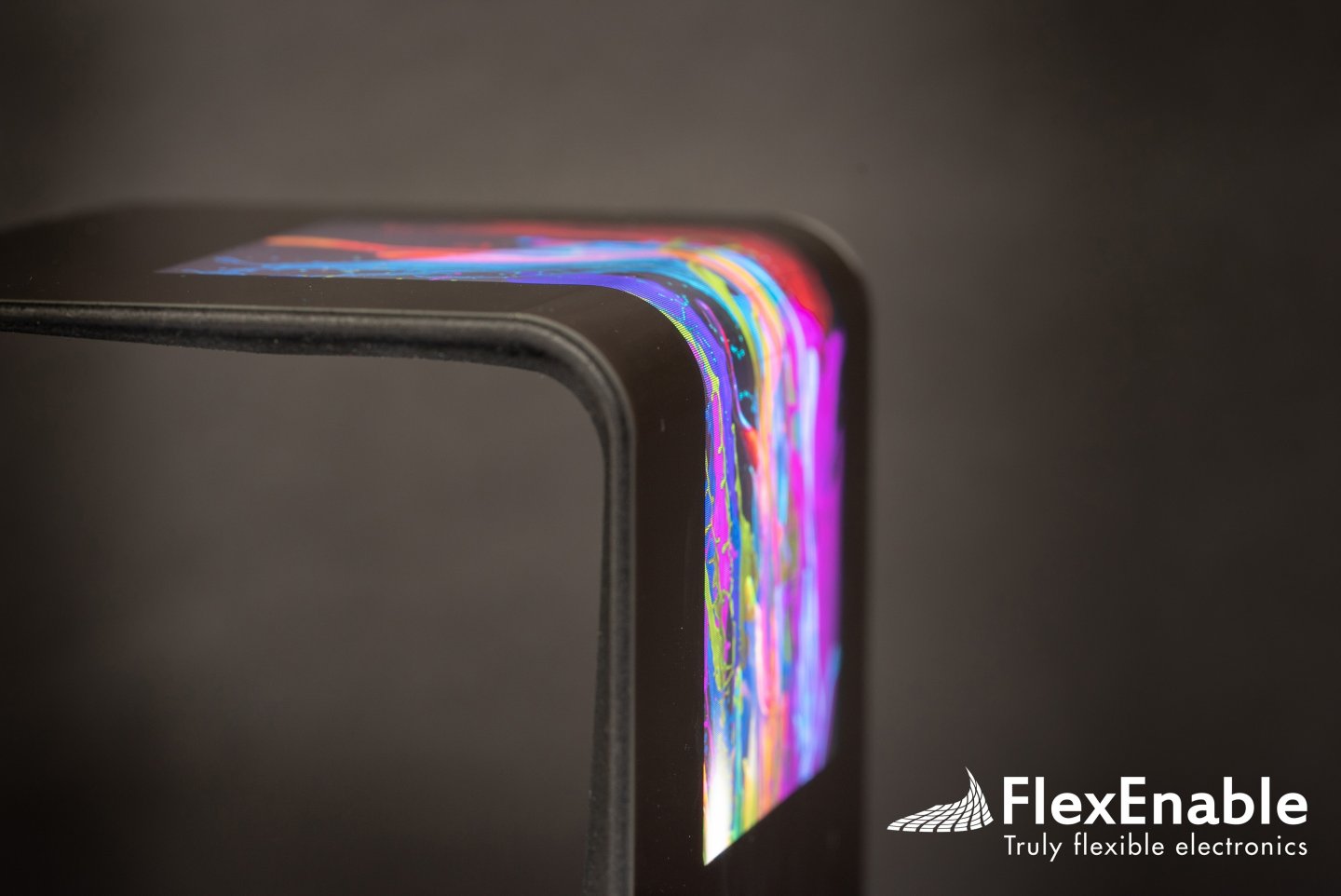 FlexEnable 獲得 1,100萬美元 B 輪融資，將與中強光電合作生產可撓式顯示器