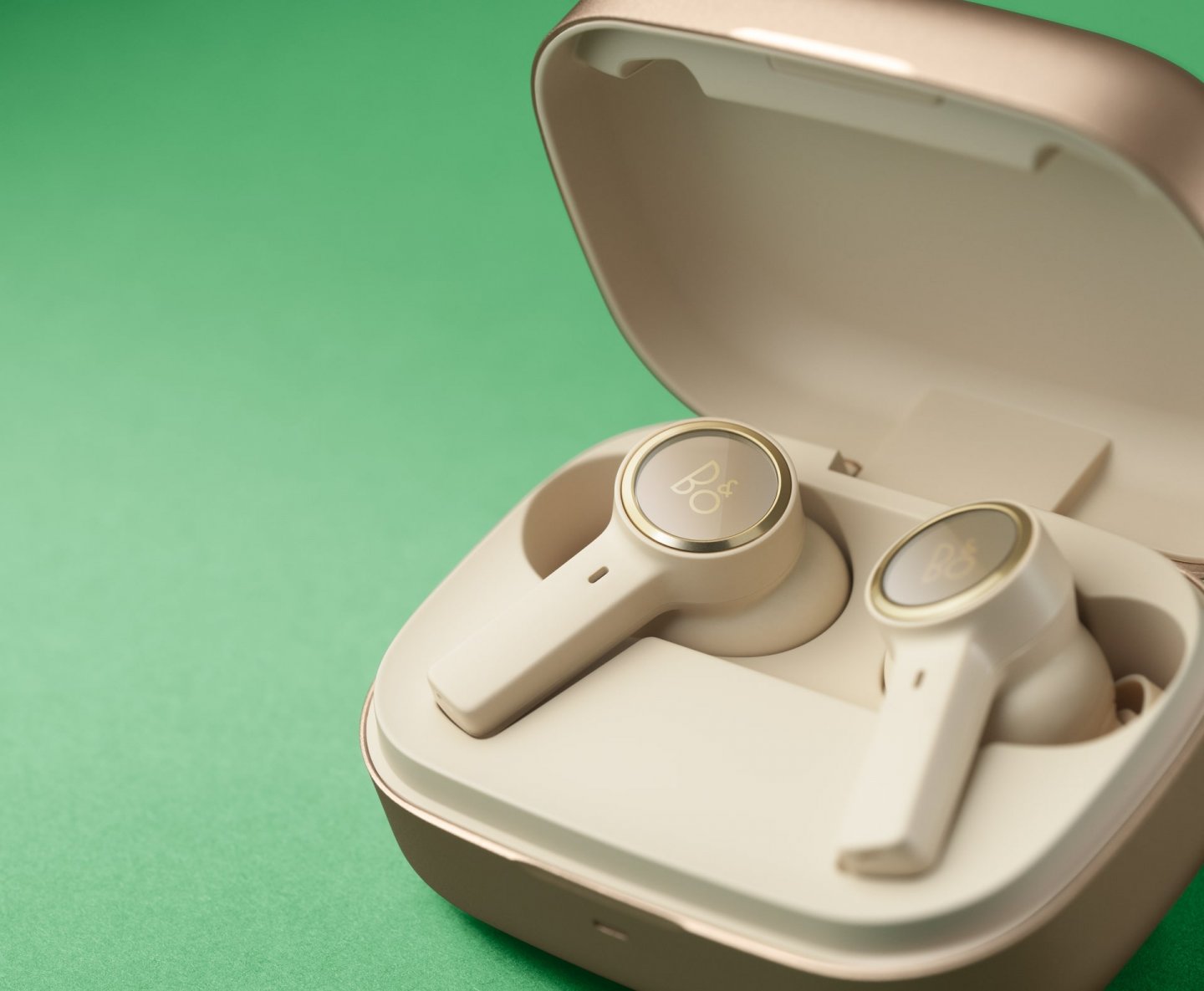 Bang & Olufsen 推出真無線入耳式耳機 Beoplay EX，具備主動降噪功能
