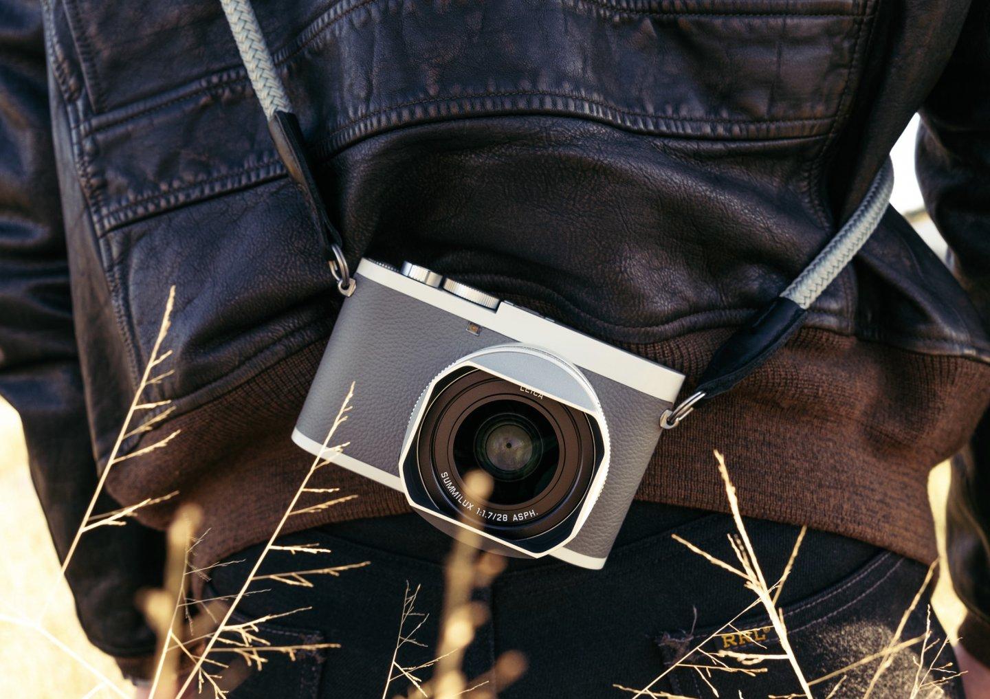 Leica 徠卡推出全新特別版 Hodinkee 獨家設計徠卡Q2「幽靈」版相機