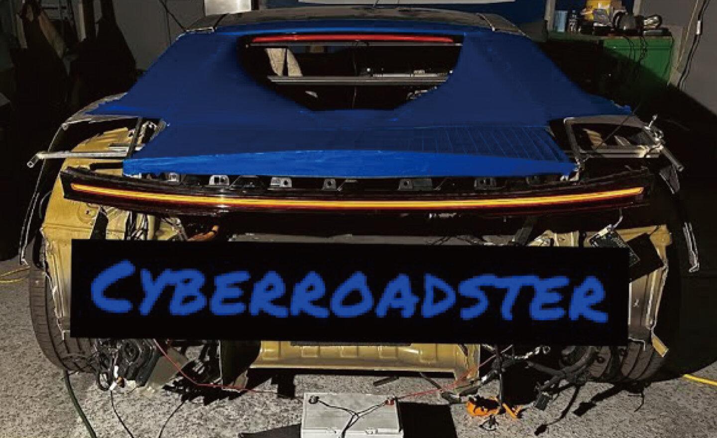 太狂了！Tesla 特斯拉車主拆了 Model 3 ，用零件打造「CyberRoadster」跑車
