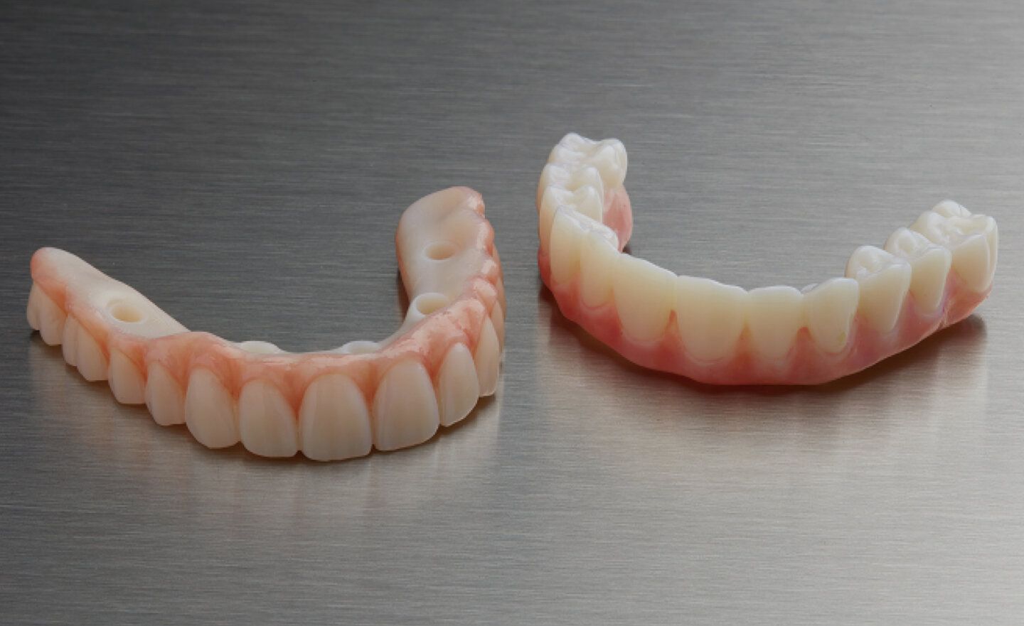 【CES 2024】新3D列印技術，推出逼真樹脂假牙