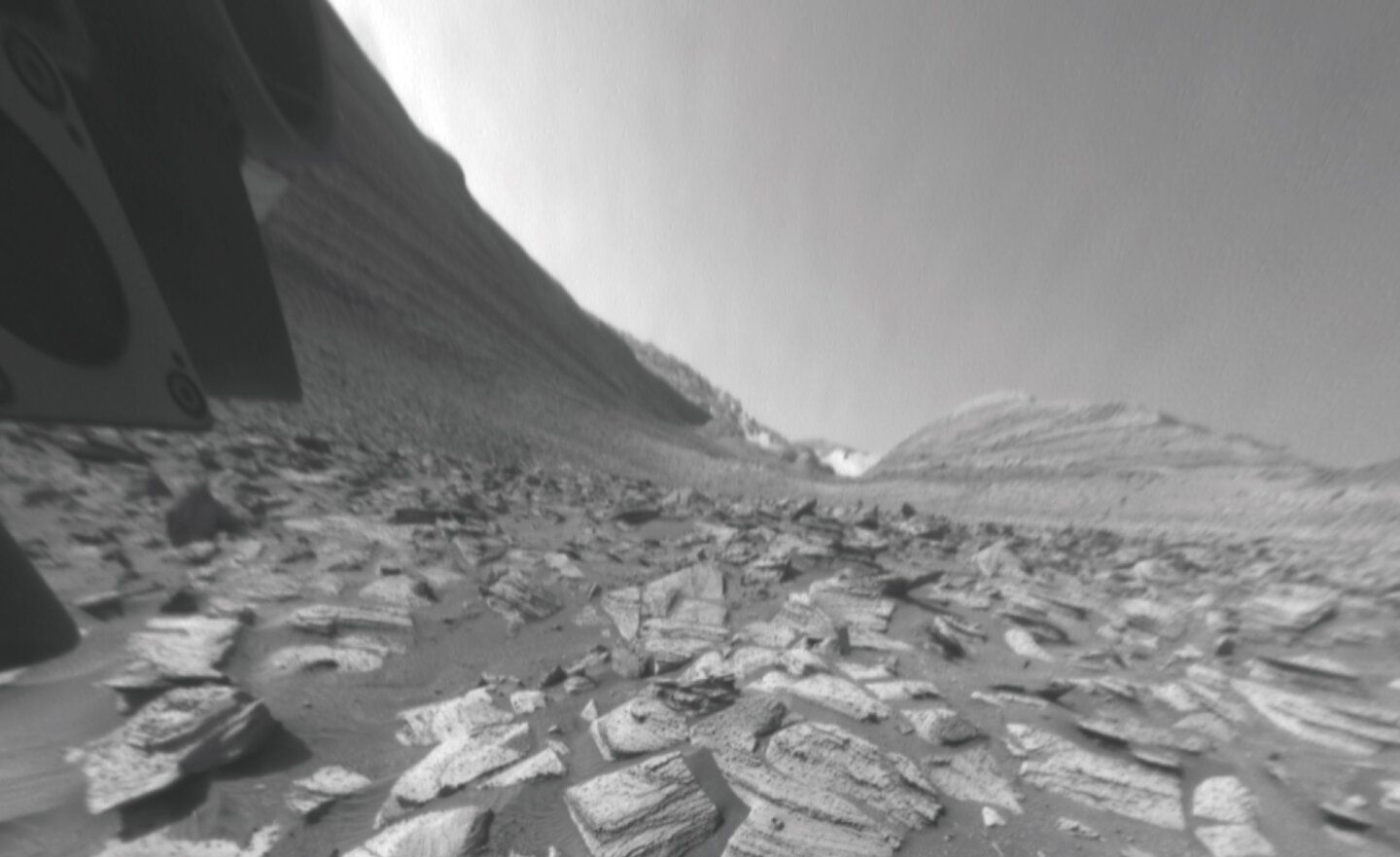 太美了！NASA 好奇號的夢幻縮時影片，呈現火星一天景象