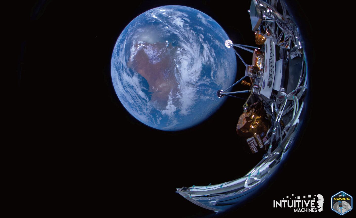 美私人公司的月球登陸器將首批照片傳送回地球，實在太美了