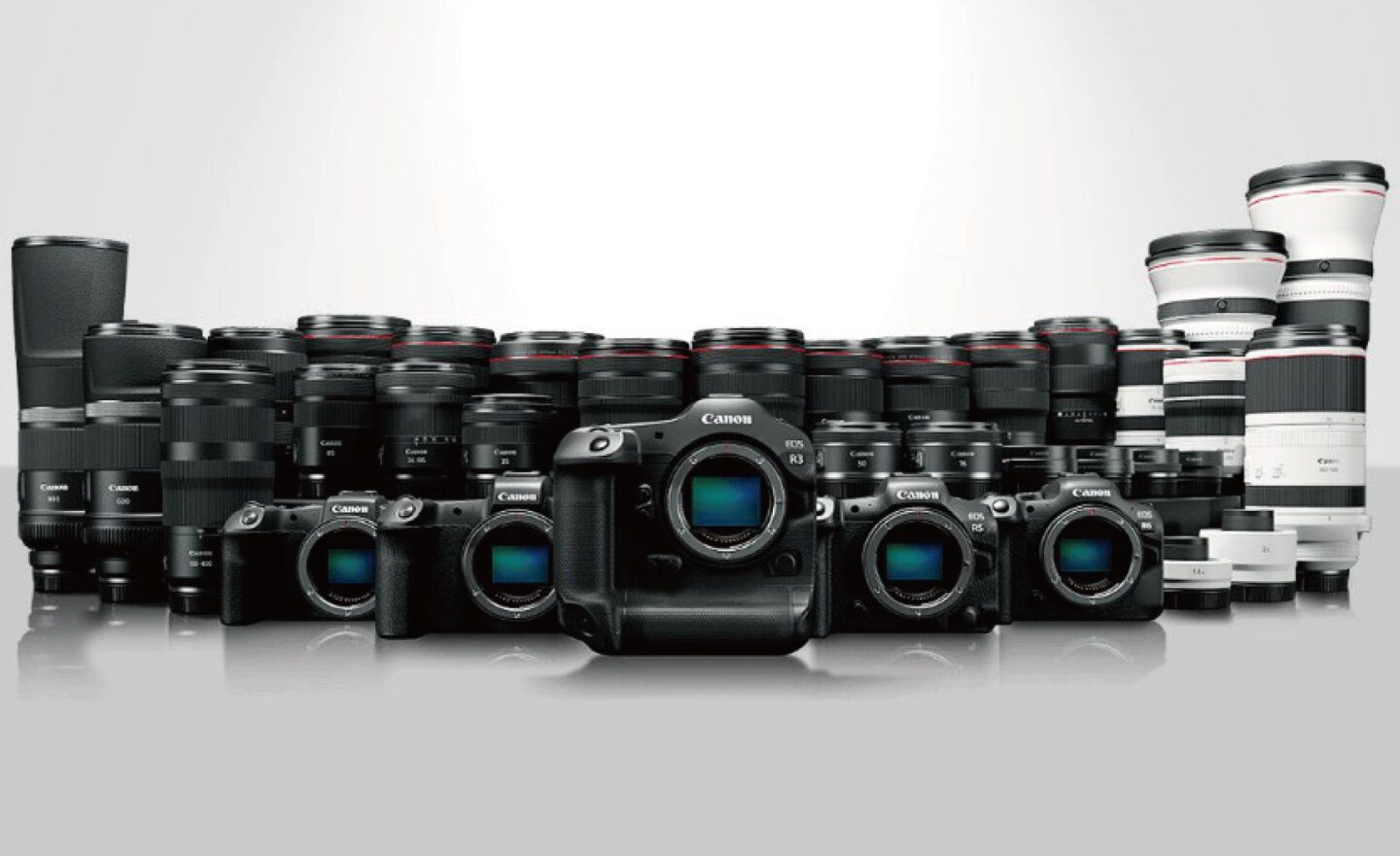 Canon 連續 21 年奪全球可交換式鏡頭數位相機寶座
