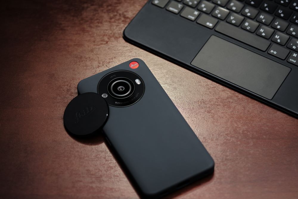 Leica Camera AG 推出新款智慧手機，採用新 Leitz 濾鏡和「可變光圈」