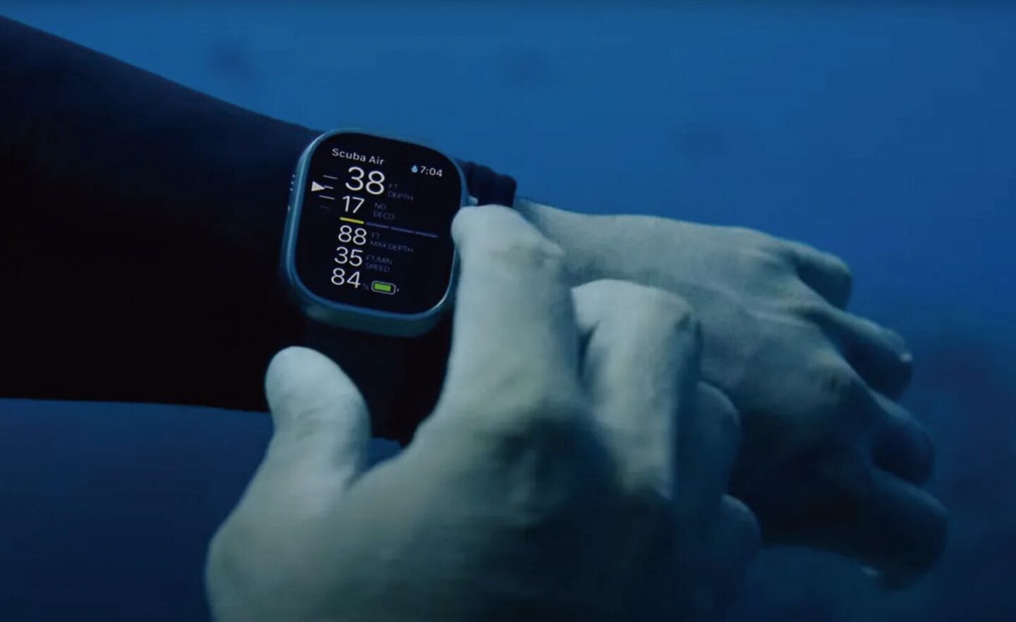 Apple Watch Ultra 救命！SOS 功能幫助澳洲衝浪者報警找來救援直升機