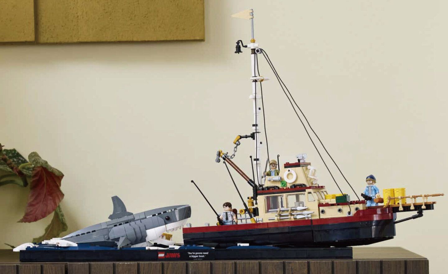 Lego 樂高重現《大白鯊》最終對決的迷你電影，套裝組將於 8/6 上市